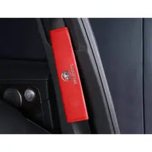 Load image into Gallery viewer, 2pcs Buick Logo Seat Belt Pads
