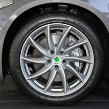 Load image into Gallery viewer, 4pcs Four Leaf Clover Wheel Center Stickers for Alfa Romeo
