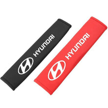 Load image into Gallery viewer, 2pcs Hyundai Logo Seat Belt Pads
