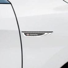 Load image into Gallery viewer, 2pcs Toyota Fender Emblems
